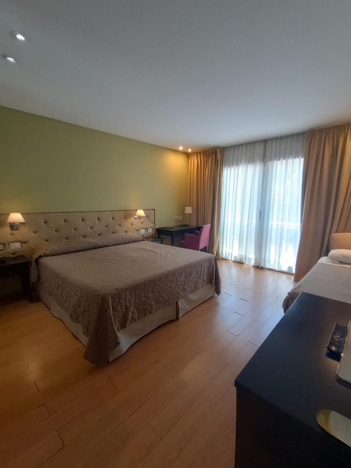 Hotel Plaza Colon  Bilik gambar