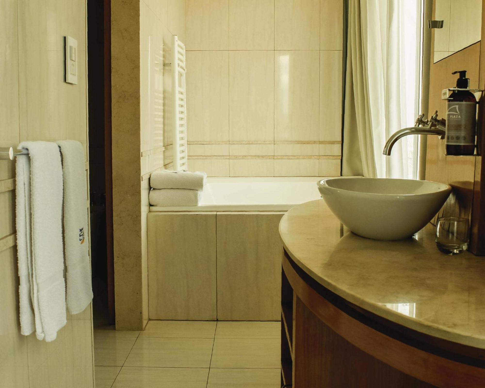 Hotel Plaza Colon  Bilik gambar