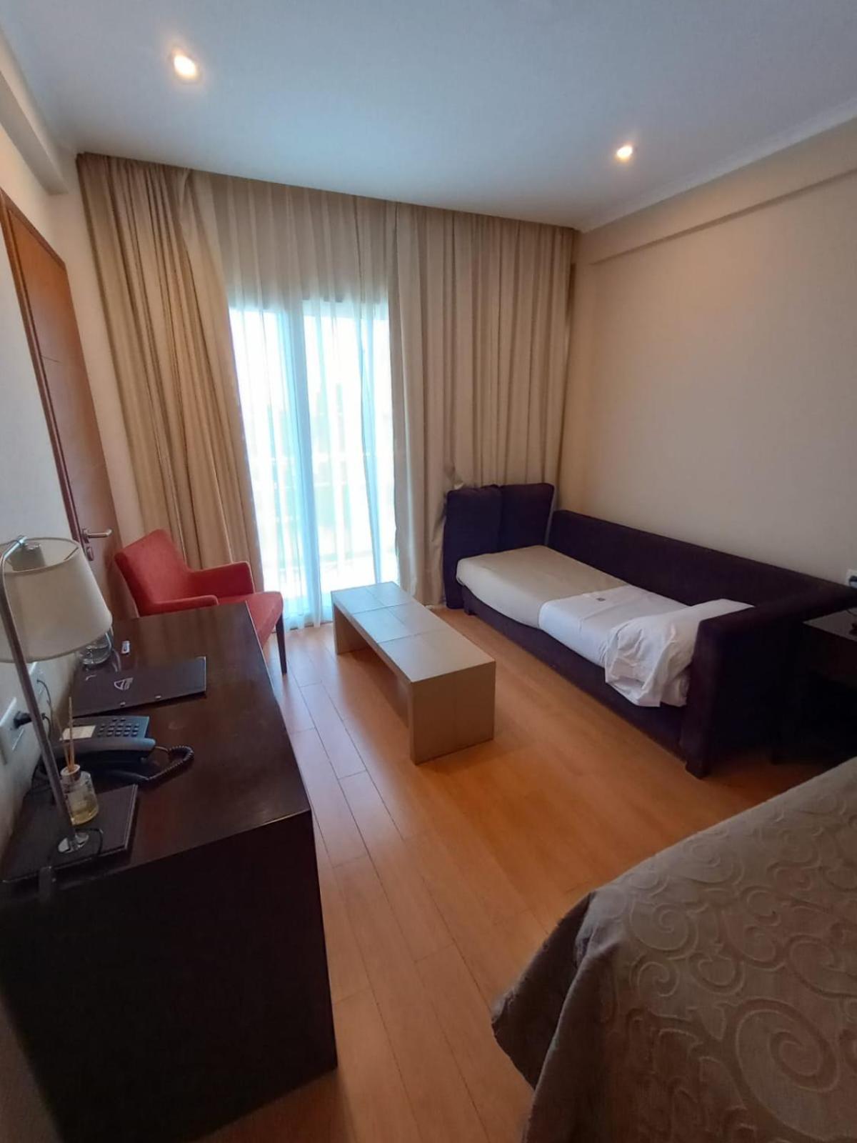 Hotel Plaza Colon  Bilik gambar
