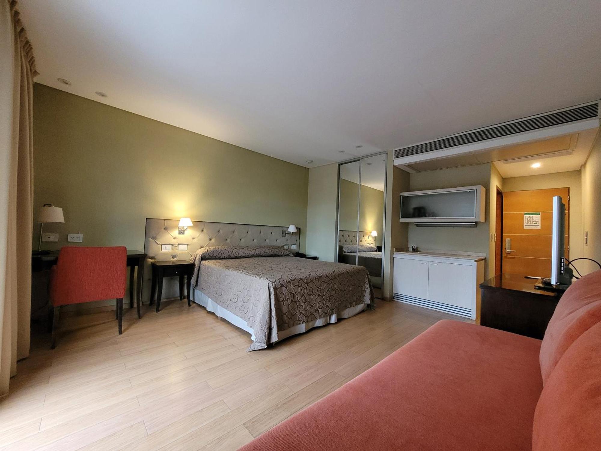 Hotel Plaza Colon  Bilik gambar